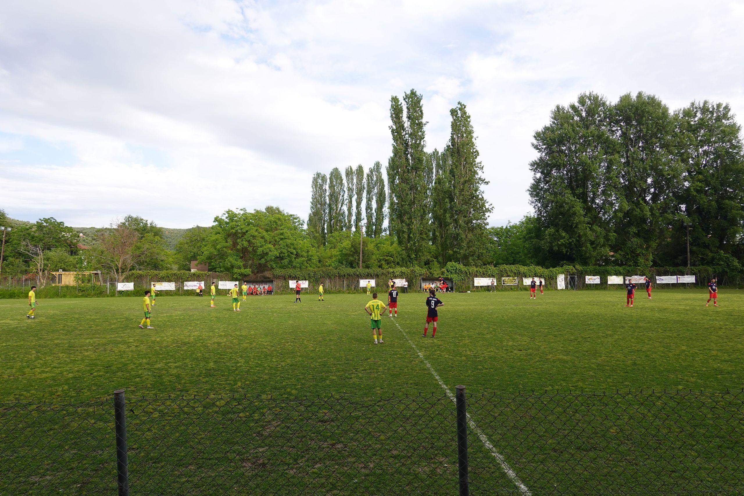 AE 2002 - Dafni Volou